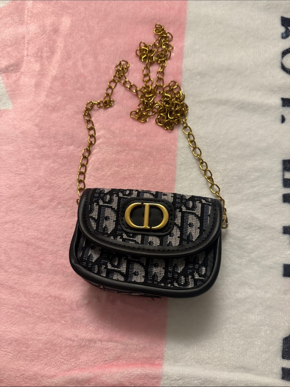 Designer-Style Black Monogram mini Chain Crossbody Bag